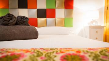 2 bedrooms, iron/ironing board, travel crib, free WiFi