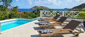 Villa Mahogany