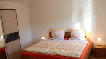 1 Schlafzimmer, Zimmersafe, WLAN, BettwÀsche