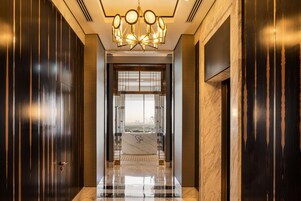 双人护理室、湿蒸房、身体护理、热石按摩、深层组织按摩、产前按摩