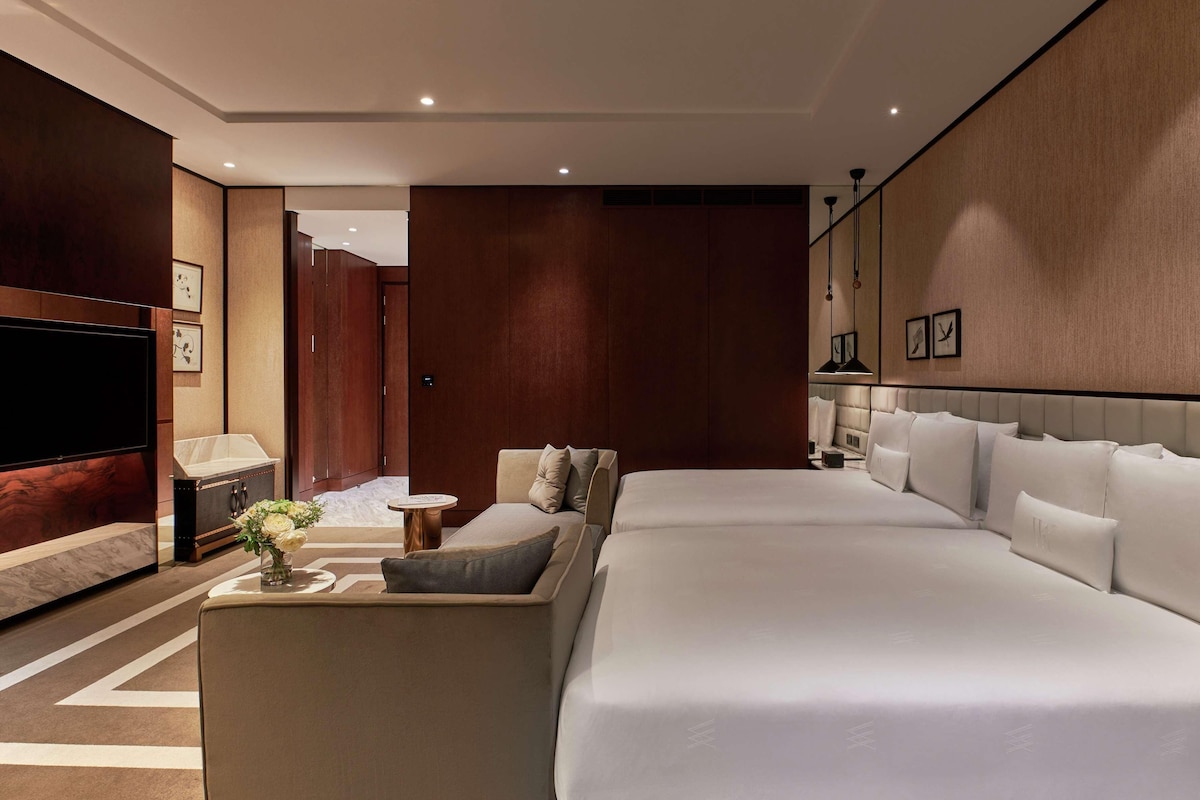 Ropa de cama de alta calidad y minibar