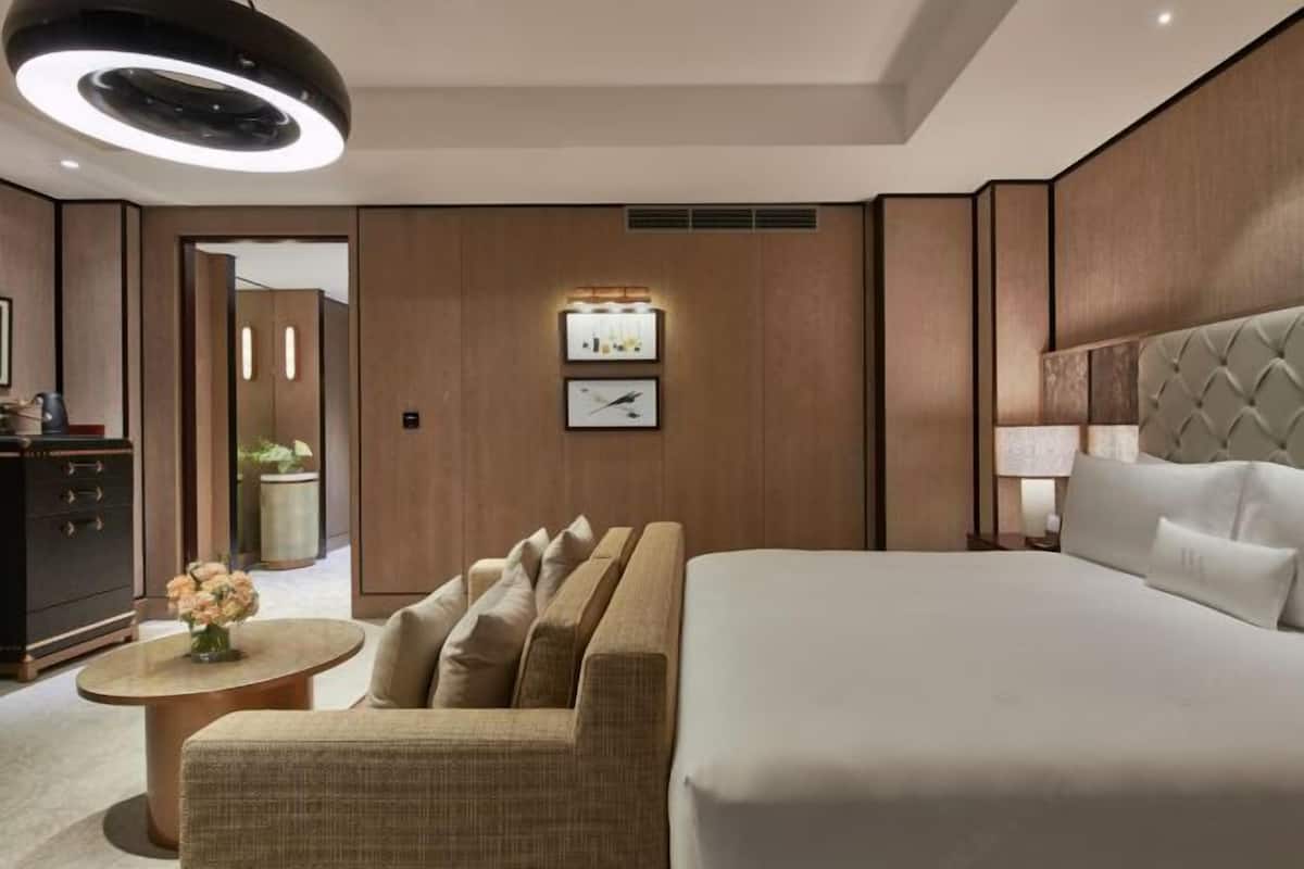 1 bilik tidur, peralatan tempat tidur premium, bar mini