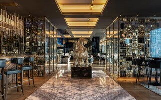 3 间酒吧/酒廊、天台酒吧