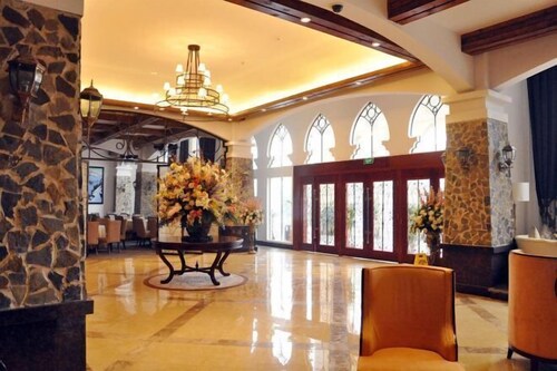 Taimei Holiday Hotel