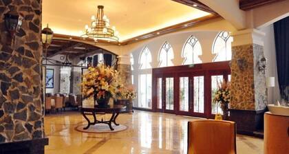 Taimei Holiday Hotel