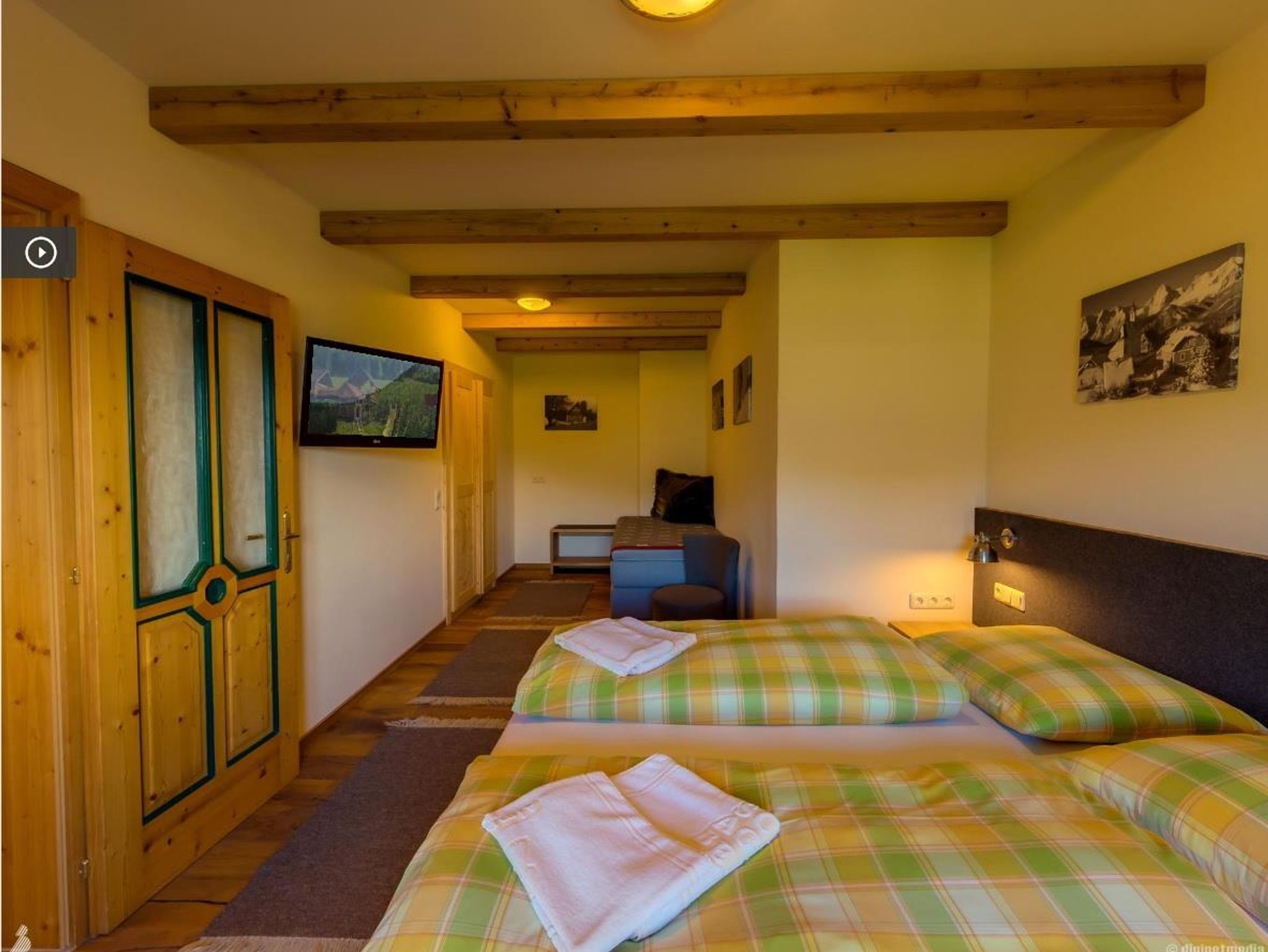 Triple room C, shower, WC - Almresort Baumschlagerberg