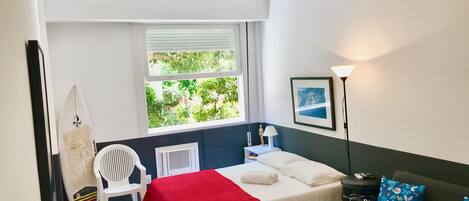 Apartment | Free WiFi, bed sheets