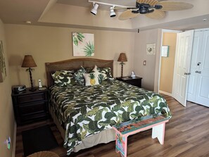 4 soverom, strykejern/-brett, reiseseng for barn og wi-fi (inkludert)