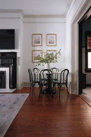 House, Multiple Beds, Non Smoking | Dining room - Comfortable Escape 2BR Historic Downtown (Savannah)