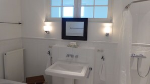 Apartment (Parterre C) | Bathroom
