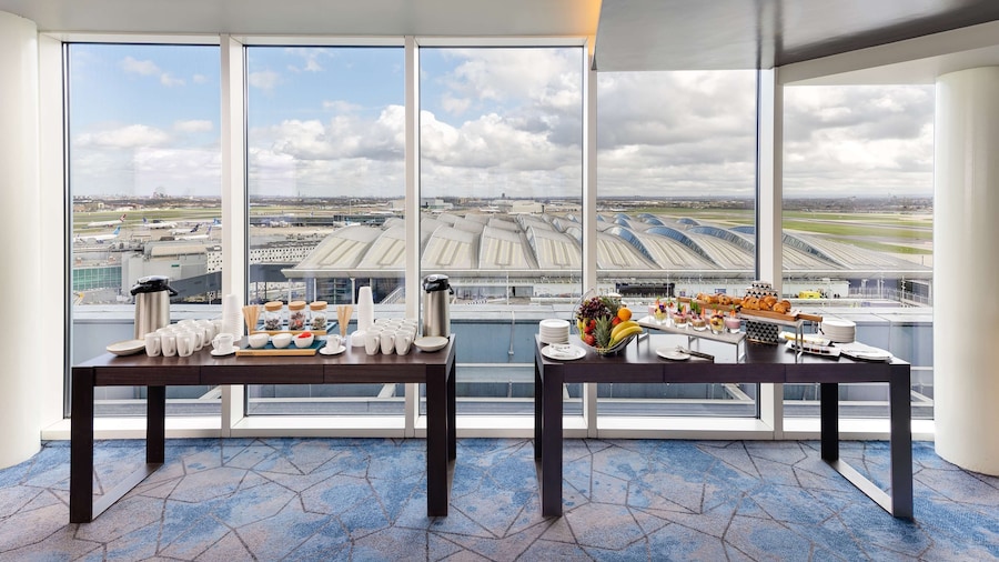 Hilton Garden Inn London Heathrow Terminal 2 and 3