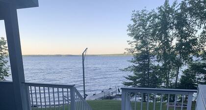 Teal Wing - Premier Lakeside Lodging am Gogebic-See