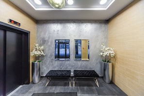 Nội thất lối vào