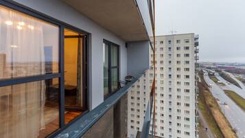 Luxury Apartment, 2 Bedrooms, City View | Balcony