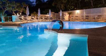 Relais Freedom Club