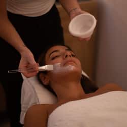 Sauna, hot tub, steam room, Turkish bath, body treatments, aromatherapy