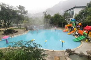 Unclassified image, 4 of 40, button - Chongqing White-collars East Hotspring Hotel (Chongqing)