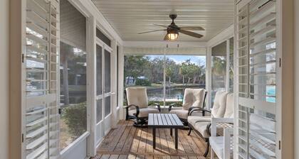 OLD HOMOSASSA- RIVER WATERFRONT HOUSE ICE MACHINE-DEEP BAY- FOUR KAYAKS