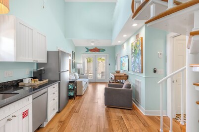 SUNKISSED ~ Come Enjoy this Charming 3 Bedroom Home When Location Is Key!
