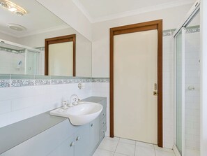 Shower, jetted tub