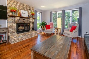 Smart TV, fireplace, video games, DVD player