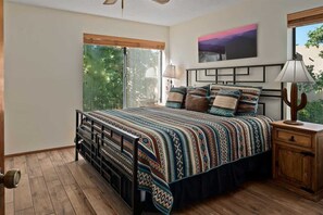 3 habitaciones, tabla de planchar con plancha y wifi gratis 