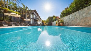 Pool - Kiah - nestled between Main & Belongil Beaches (Byron Bay)