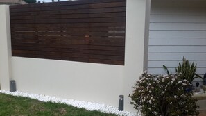 Property grounds - ME MATES PLACE CLOSE TO THE BEST BEACHES THROUGH OUT THE ESPERANCE REGION,. (Condingup, ESPERANCE)