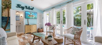 CAPTAIN'S QUARTERS ~ A Vintage Key West Retreat that is full of Charm!!