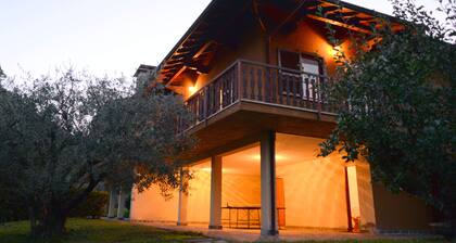 Viehättävä talo prefekti näkymät Lago d Iseo, Monte Isola