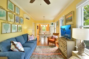 Flat-screen TV - STRIPES ~ Delightful Condo w/Shared Pool in the Heart of Old Town Key West! (Key West)