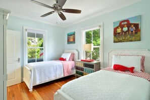 4 bedrooms, iron/ironing board, free WiFi, bed sheets - STRIPES ~ Delightful Condo w/Shared Pool in the Heart of Old Town Key West! (Key West)