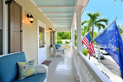 "STRIPES" ~ Delightful Condo im Herzen der Altstadt von Key West!