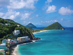 Beach nearby, sun loungers, beach umbrellas, beach towels