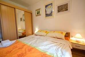2 quartos, Wi-Fi de cortesia, roupa de cama