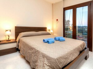 4 dormitoris, un bressol de viatge i wifi gratuïta 