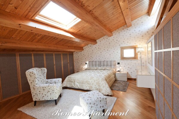 1 Schlafzimmer, Bügeleisen/Bügelbrett, kostenloses WLAN, Bettwäsche