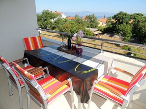 Apartment, 2 Schlafzimmer | Balkon