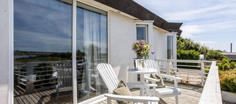 Owain’s Lake View : Pet-Friendly 1‑Bed Lakeside Apartment with Maelog Lake Views | Managed by Angles