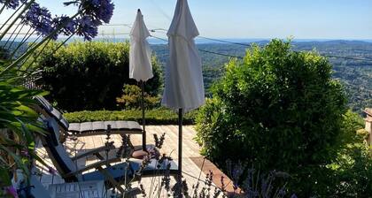 Studio - Grasse mit Garten