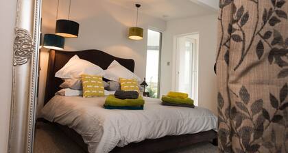 Bryn Bach - un animal de compagnie qui peut accueillir 2 personnes dans 1 chambre