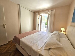 2 chambres, accès au Wi-Fi (inclus), literie fournie