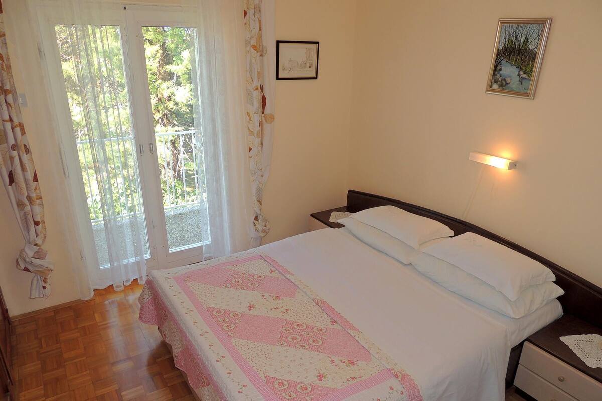 Apartment, 2 Schlafzimmer (116 - 2.kat) | Kostenlose Babybetten, kostenloses WLAN, Bettwäsche