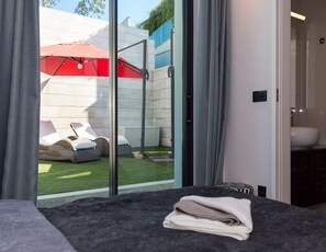 Appartamento | Una cassaforte in camera, postazione laptop, Wi-Fi gratuito, lenzuola