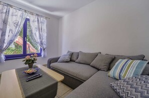 Fernseher