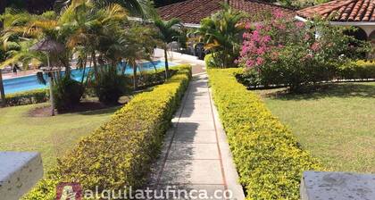 Villa for rent in Cerritos Pereira