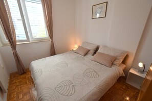 Apartment, 1 Bedroom | 1 bedroom, free WiFi, bed sheets - Apartment Buza (Malinska-Dubasnica)