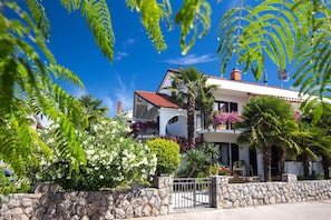 Façade de lâhĂ©bergement