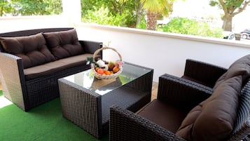 Apartment, 2 Schlafzimmer | Balkon