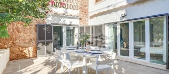 SAIL OG SURF SA MARINA 100M FRA STRANDEN